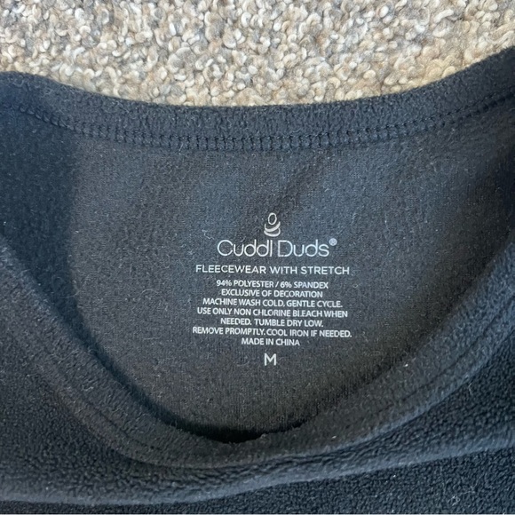Cuddl Duds Fleecewear with Stretch Long Sleeve Black Shirt, Size Medium - Picture 3 of 5